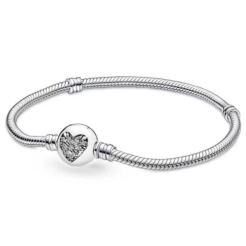 Pavé Heart Clasp Snake Chain Bracelet
